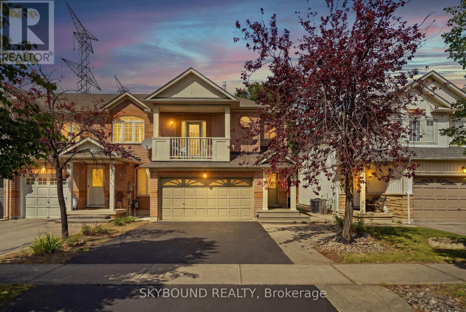 7419 Magistrate Terrace, Mississauga, Ontario  L5W 1K9 - Photo 2 - W13839168