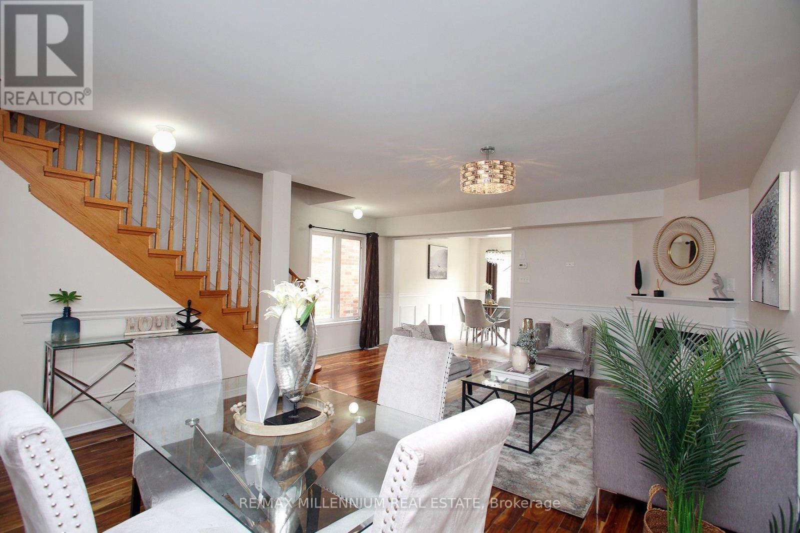 19 Tanasi Road, Brampton, Ontario  L6X 0K3 - Photo 3 - W13839184
