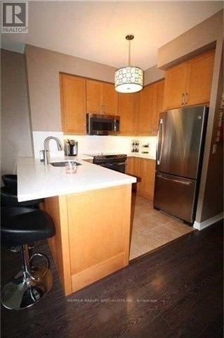 2010 - 3939 Duke Of York Boulevard, Mississauga, Ontario  L5B 4N2 - Photo 4 - W13839194