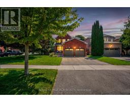 165 BONNY MEADOWS DRIVE, Aurora, Ontario