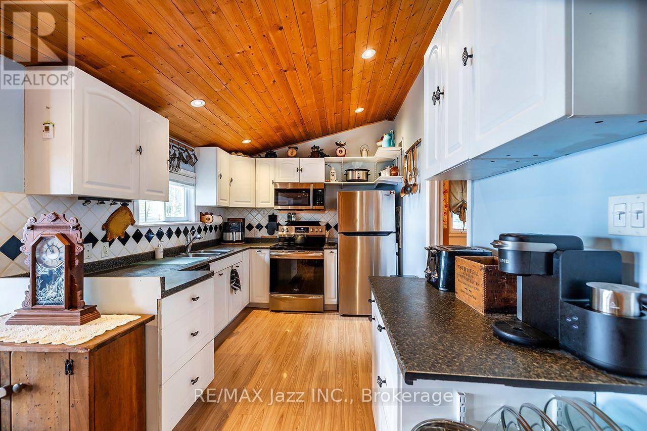 923 Silver Leaf Drive, Otonabee-South Monaghan, Ontario  K0L 1B0 - Photo 21 - X13839120