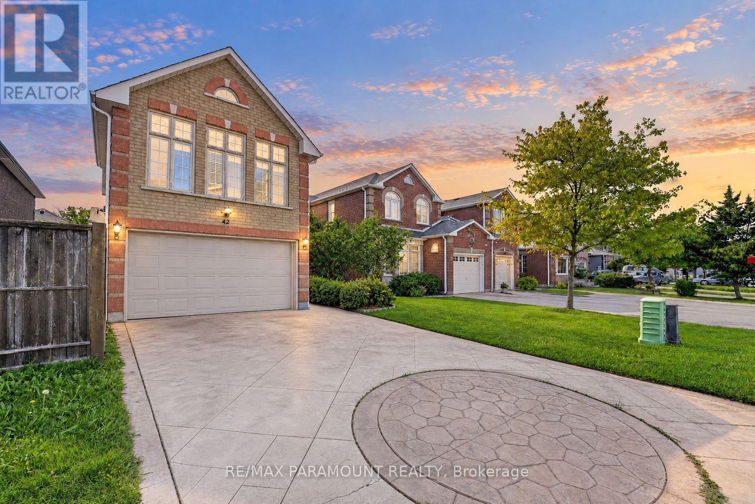 42 RIPLEY CRESCENT, Brampton, Ontario