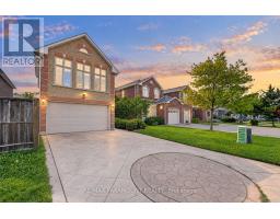42 RIPLEY CRESCENT, Brampton, Ontario