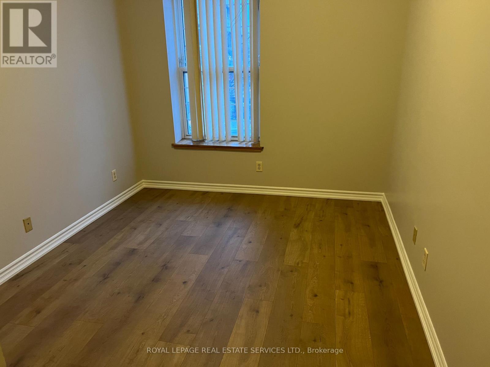 202 - 51 Wyndham Street N, Guelph, Ontario  N1H 4E4 - Photo 5 - X13838870
