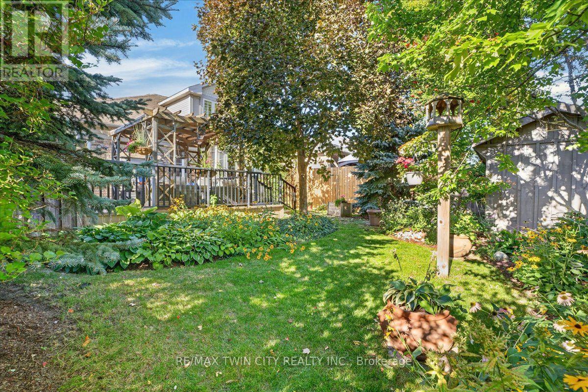 147 Reiber Court, Waterloo, Ontario  N2L 6N2 - Photo 50 - X13838956