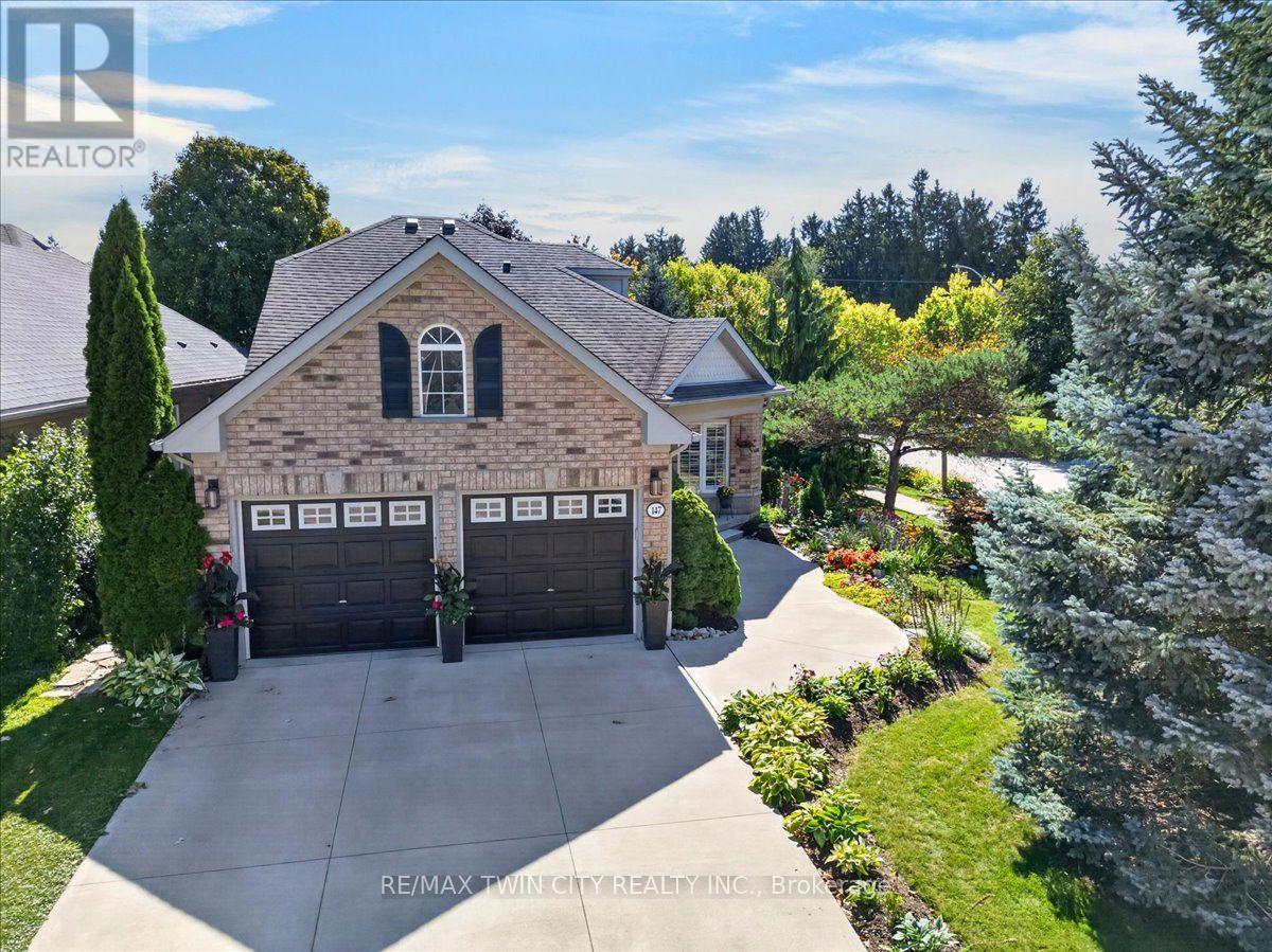 147 Reiber Court, Waterloo, Ontario  N2L 6N2 - Photo 9 - X13838956