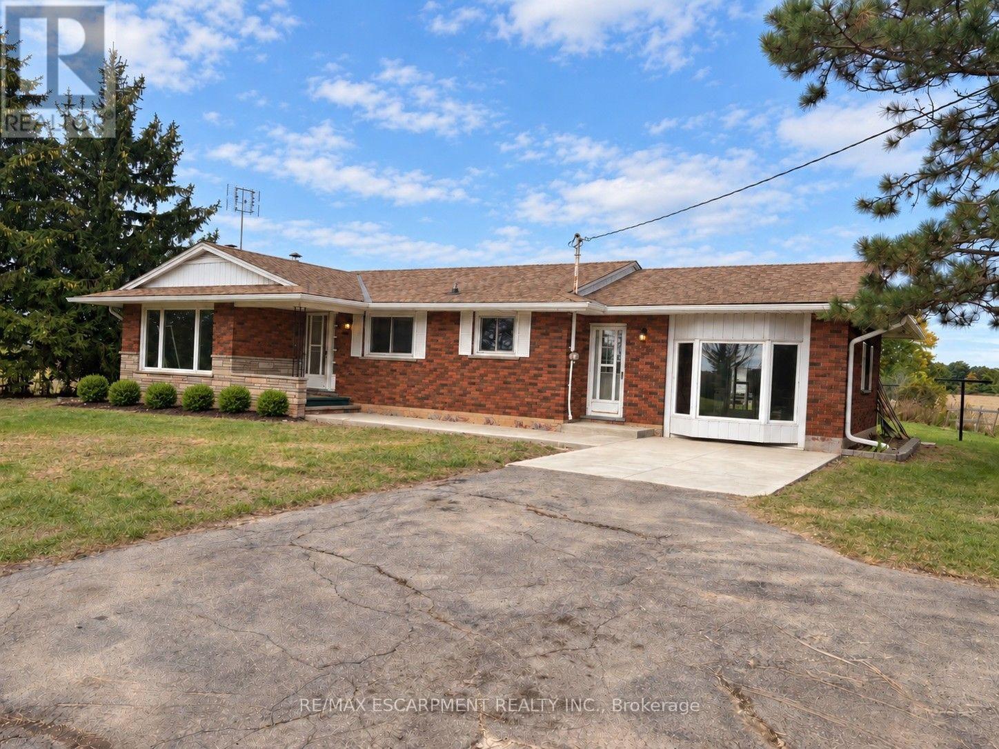 5697 Regional Road 69, West Lincoln, Ontario  L0R 1Y0 - Photo 2 - X13788520