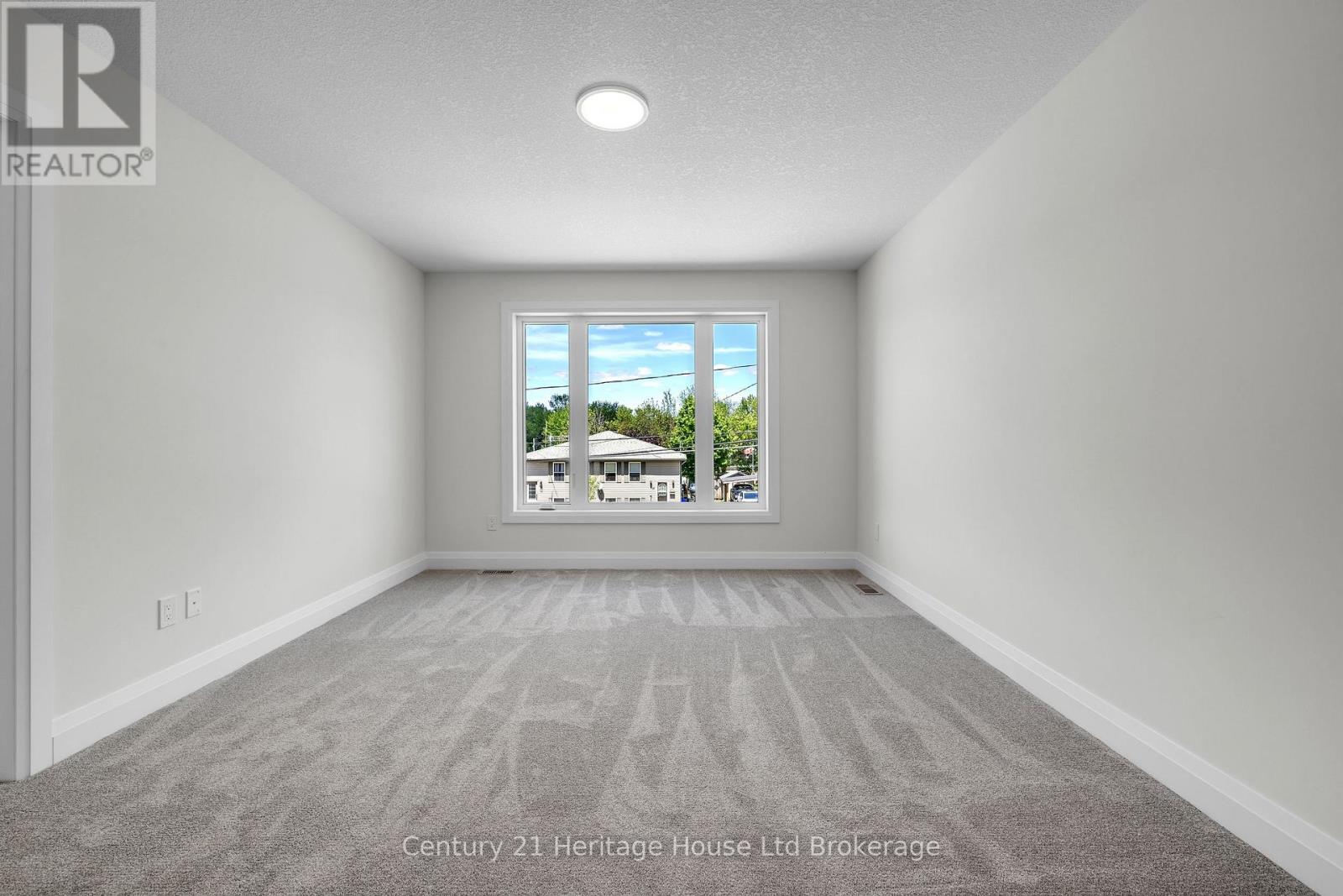 52 Park Row, Woodstock, Ontario  N4S 1V8 - Photo 12 - X13171354
