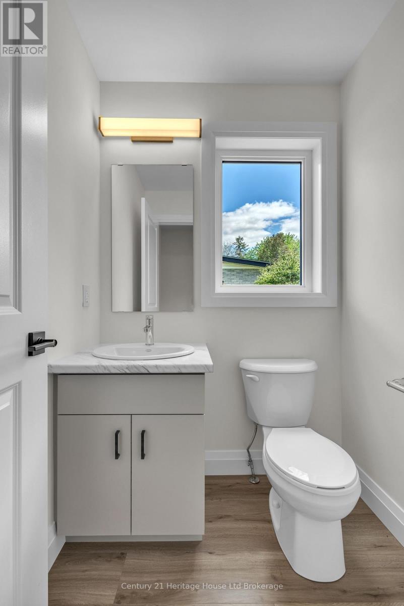 52 Park Row, Woodstock, Ontario  N4S 1V8 - Photo 10 - X13171354