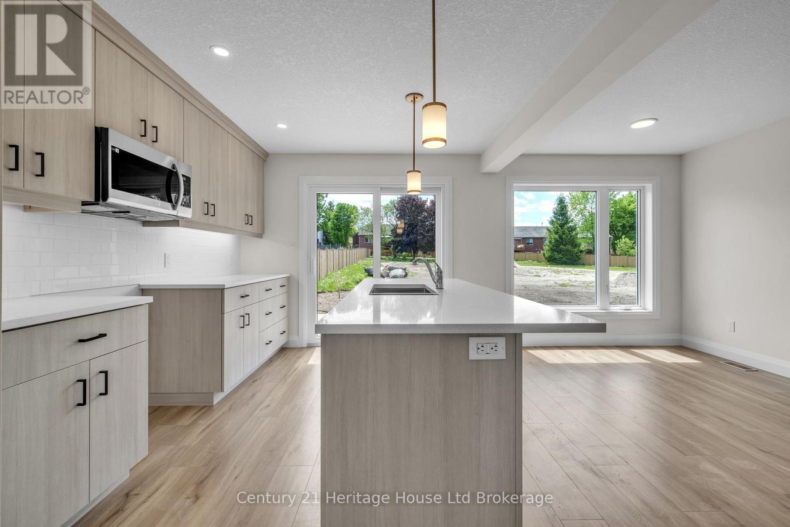 52 Park Row, Woodstock, Ontario  N4S 1V8 - Photo 8 - X13171354