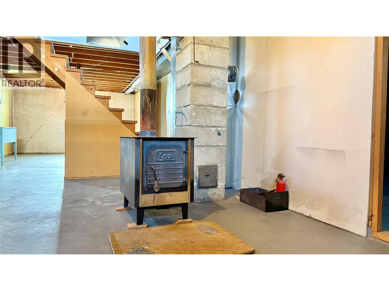 7066 19th Street, Grand Forks, British Columbia  V0H 1H2 - Photo 25 - 10402115