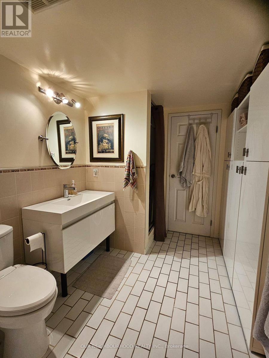 601 - 25 The Esplanade, Toronto, Ontario  M5E 1W5 - Photo 13 - C13839348