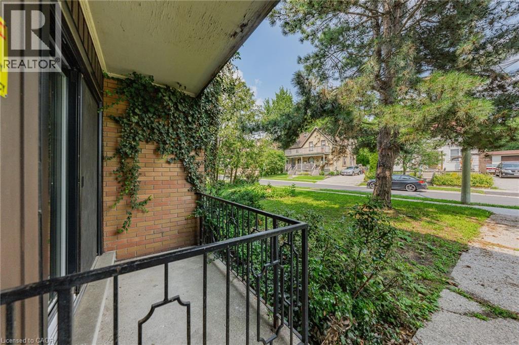 157 Ahrens Street W Unit# 4, Kitchener, Ontario  N2H 4C8 - Photo 23 - 40854872