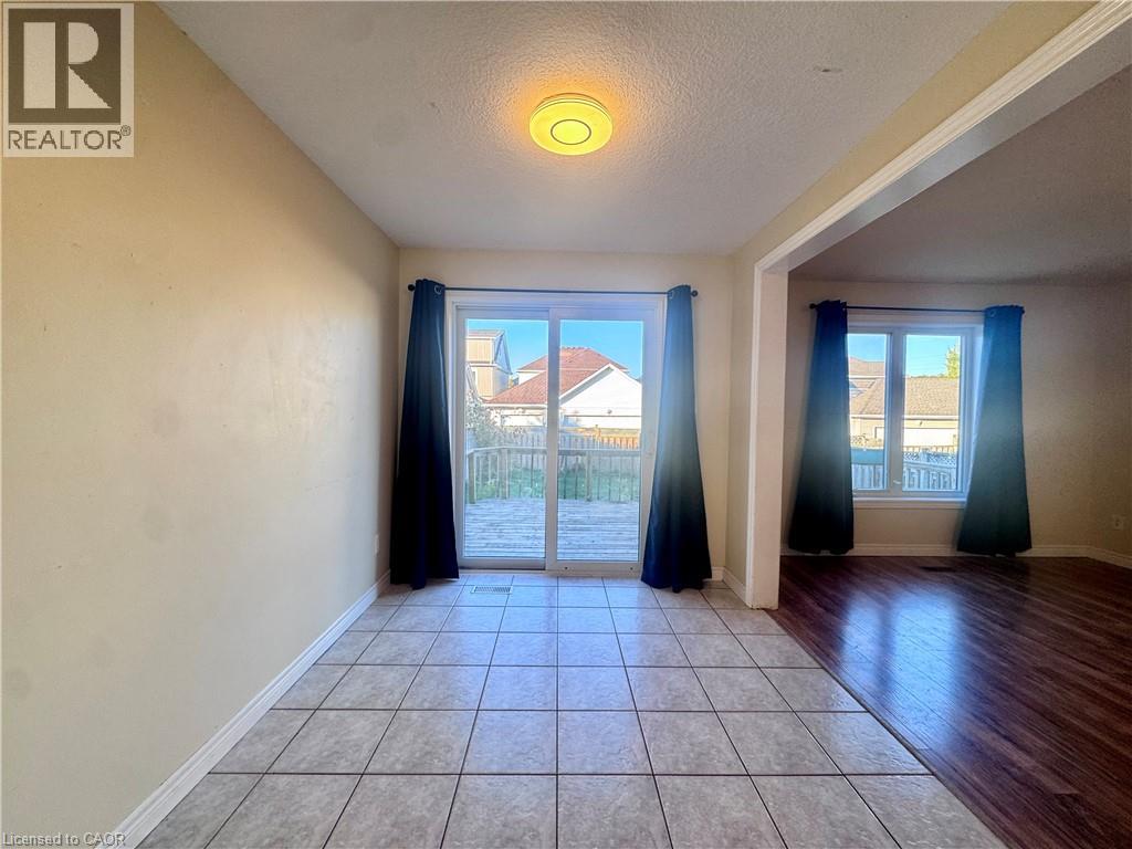 679 Karlsfeld Road, Waterloo, Ontario  N2T 2V3 - Photo 9 - 40857740