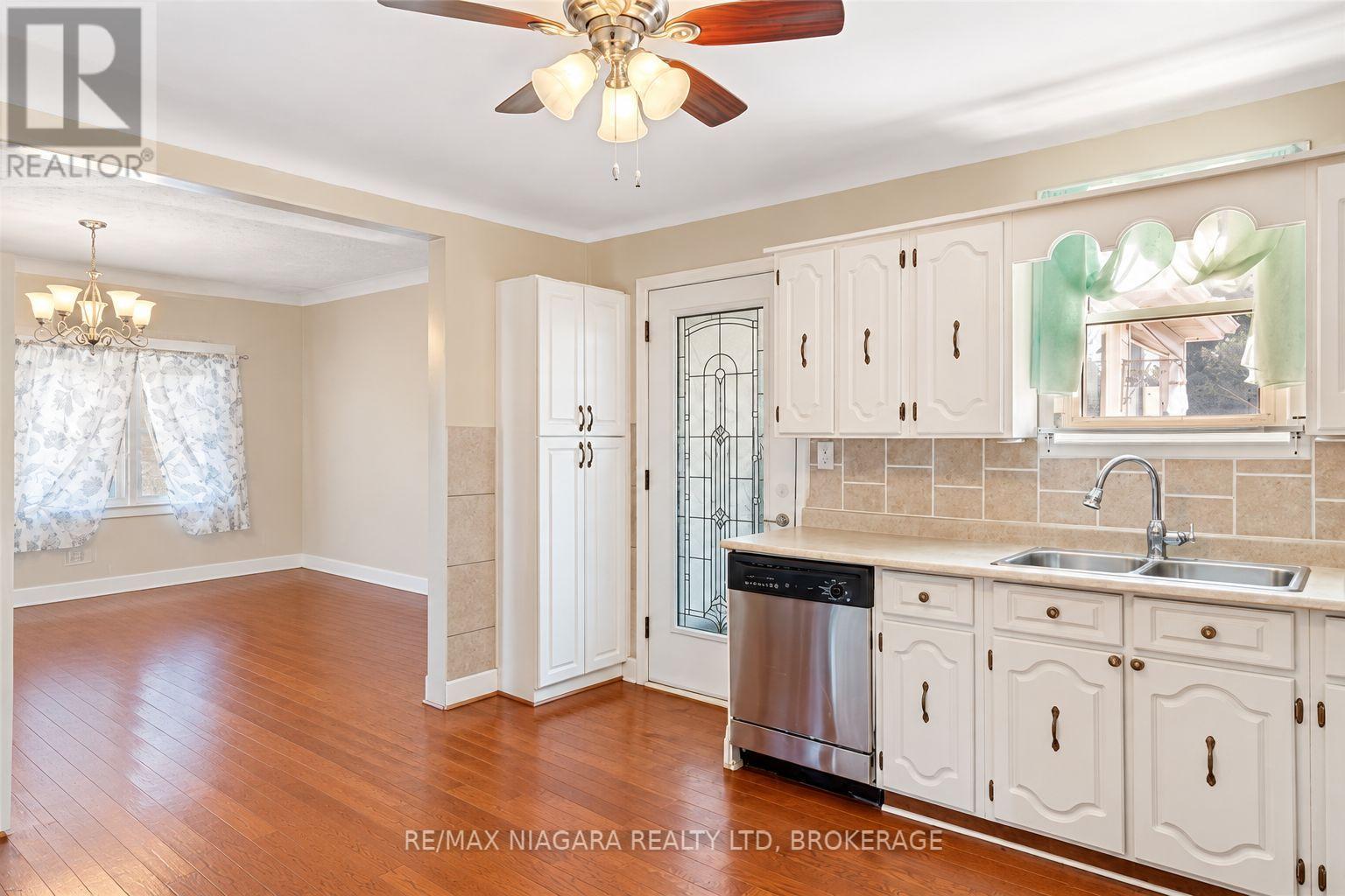 Main - 12 West Street S, Thorold, Ontario  L2V 2R6 - Photo 8 - X13839328