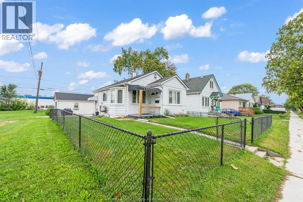 2597 ALEXIS ROAD Unit# UPPER, Windsor, Ontario