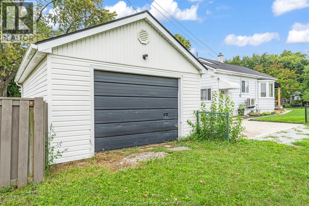 2597 ALEXIS ROAD Unit# UPPER