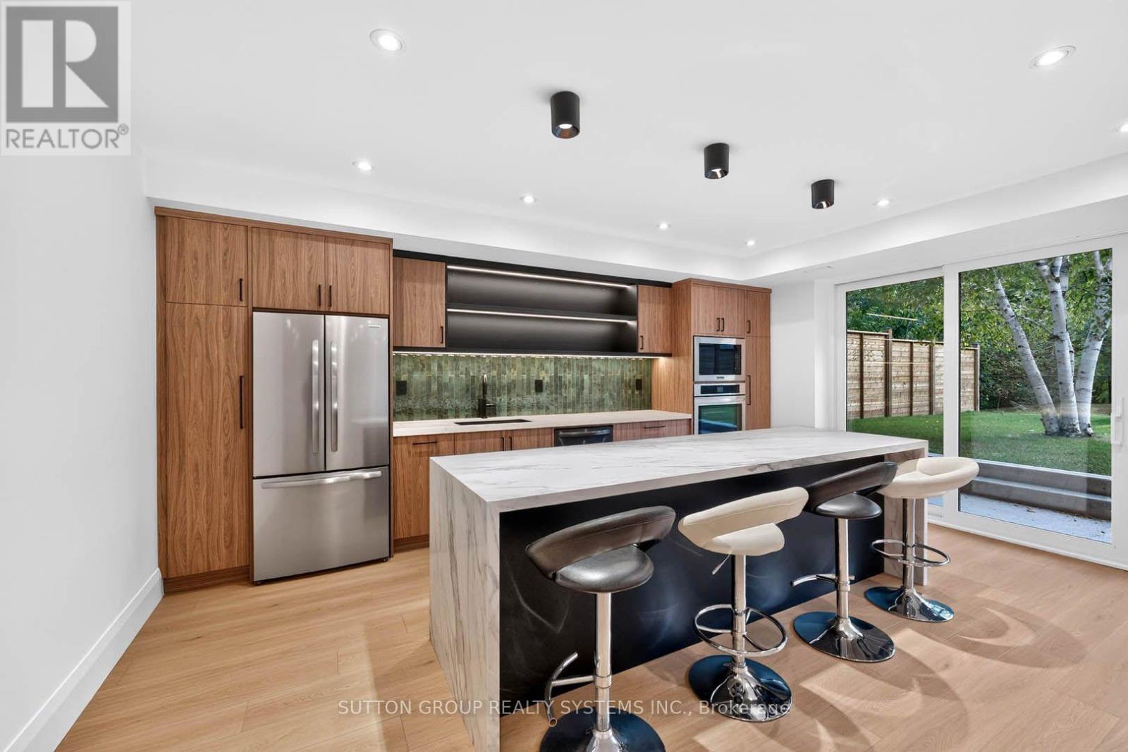272 Renforth Drive, Toronto, Ontario  M9C 2K9 - Photo 41 - W13837754