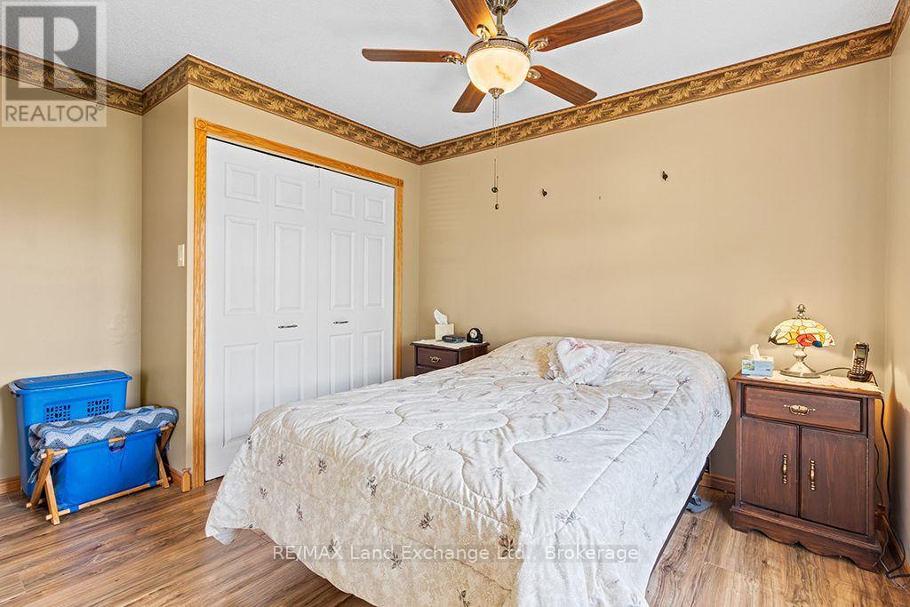 477 Ridge Street, Saugeen Shores, Ontario N0H 2C1 - Photo 15 - X13839274