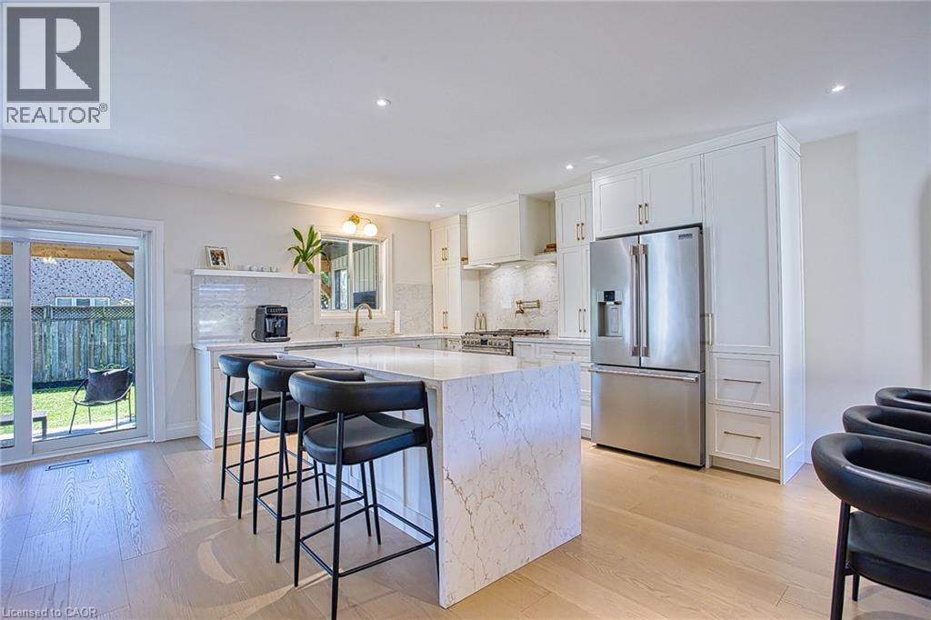 43 Spadara Drive, Hamilton, Ontario  L9B 2K3 - Photo 10 - 40865274
