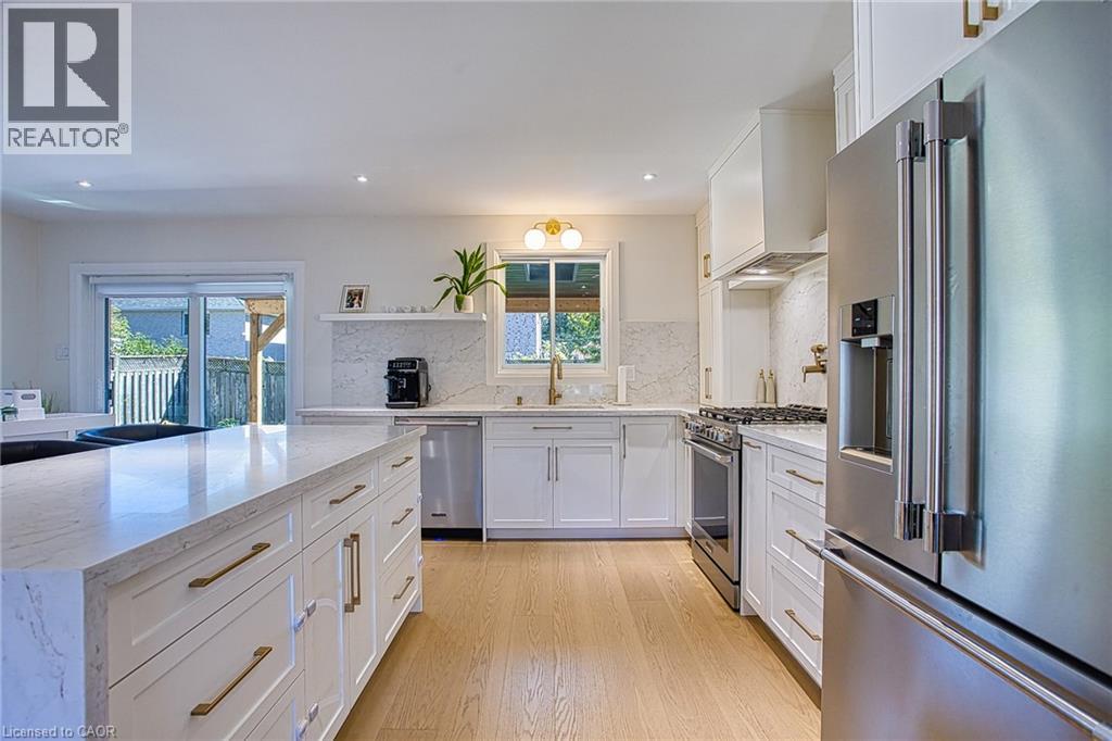 43 Spadara Drive, Hamilton, Ontario  L9B 2K3 - Photo 11 - 40865274