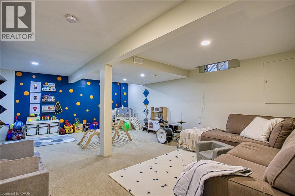 43 Spadara Drive, Hamilton, Ontario  L9B 2K3 - Photo 30 - 40865274