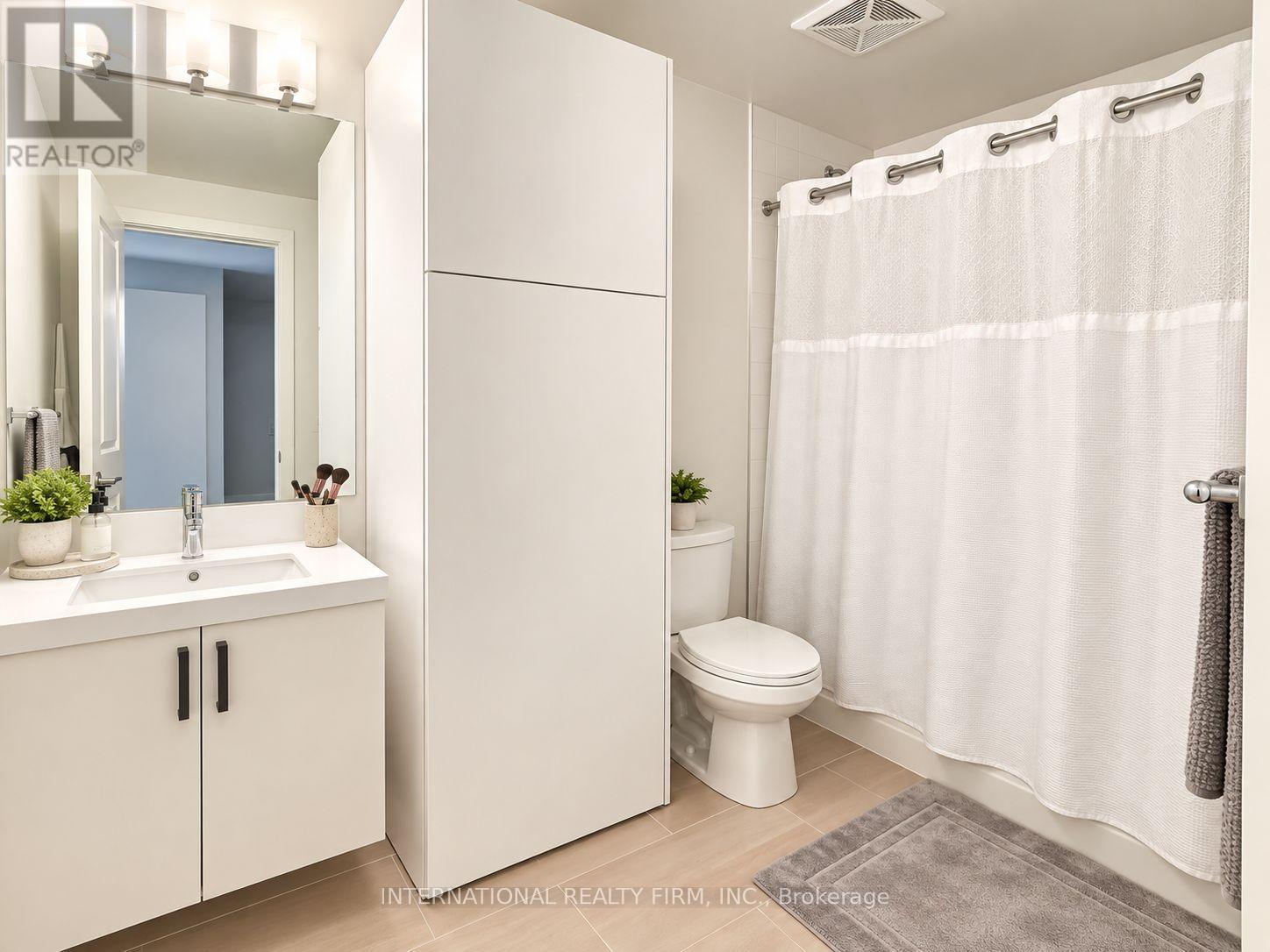 203 - 1603 Eglinton Avenue W, Toronto, Ontario  M6E 0A1 - Photo 7 - C13839250