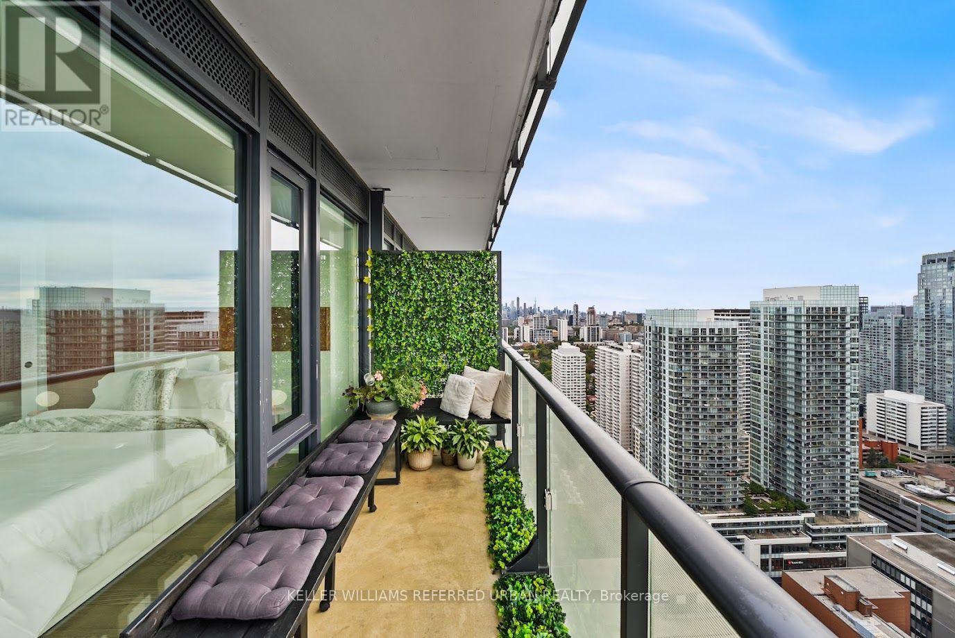 4102 - 161 Roehampton Avenue W, Toronto, Ontario  M4P 0C8 - Photo 17 - C13839292