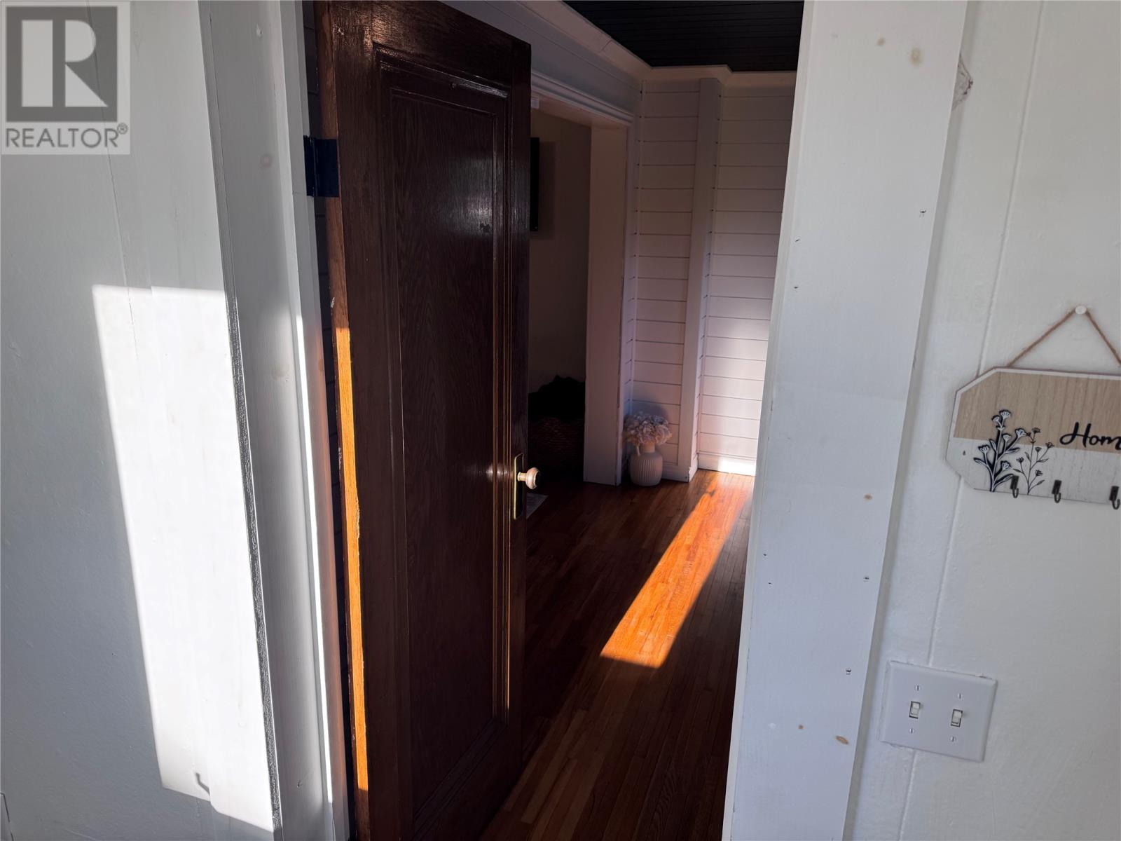 32 Beaumont Avenue photo 5
