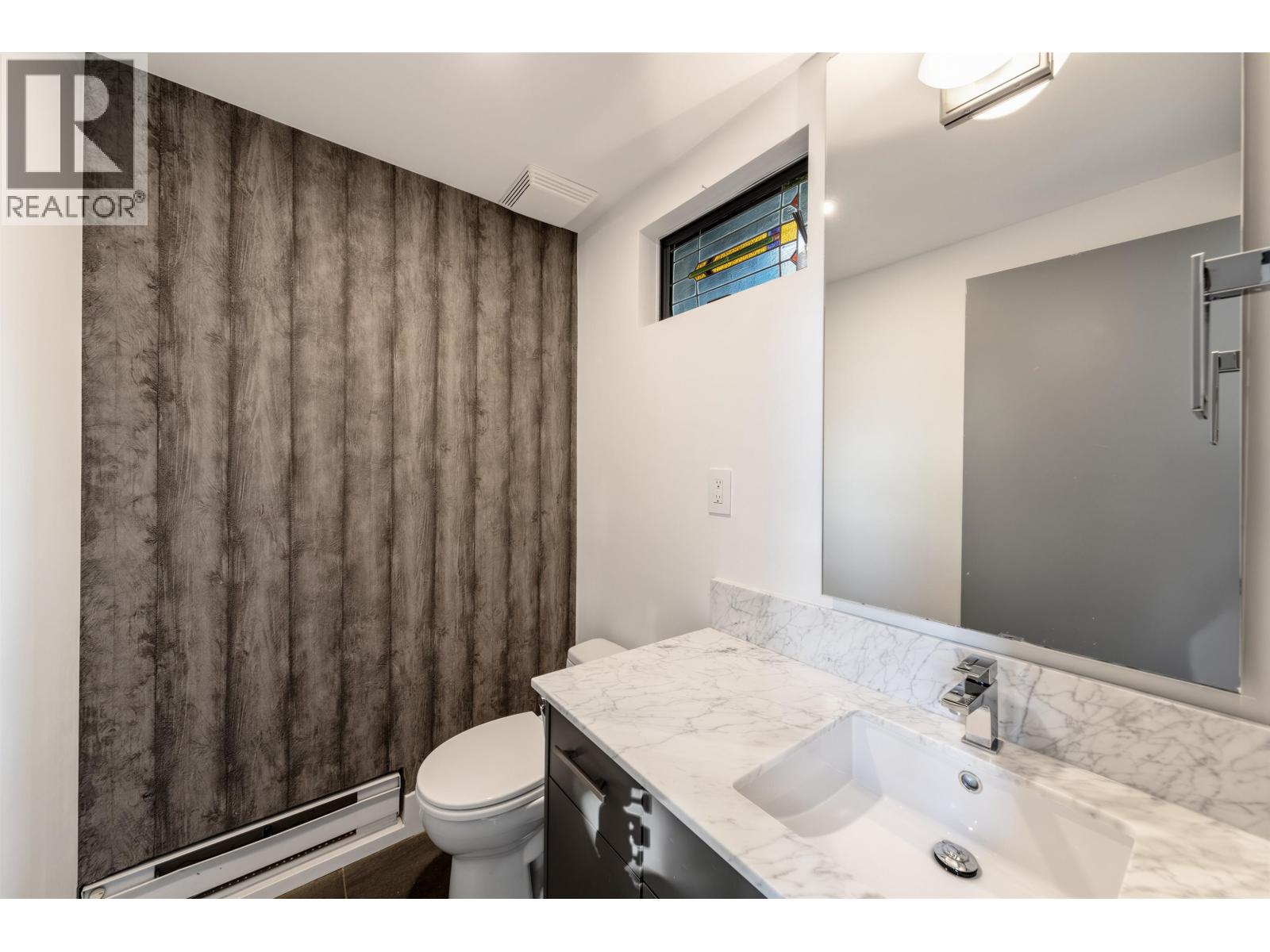975 Aubeneau Crescent, West Vancouver, British Columbia  V7T 1T4 - Photo 18 - R3170085