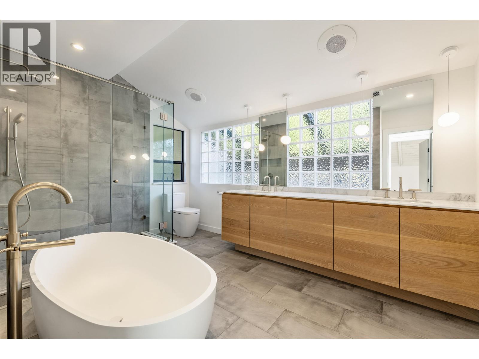 975 Aubeneau Crescent, West Vancouver, British Columbia  V7T 1T4 - Photo 21 - R3170085