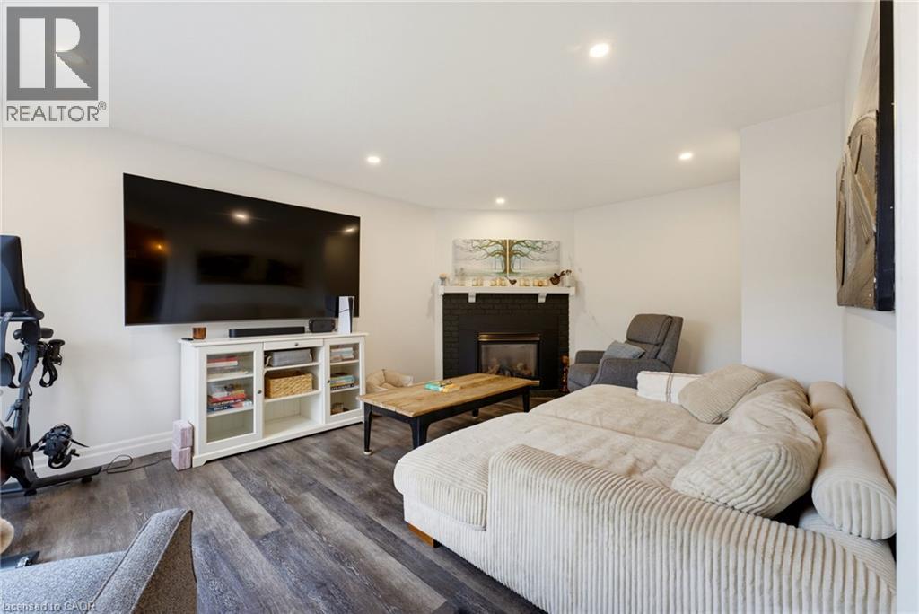 50 Fusilier Drive, Hamilton, Ontario  L9B 2E1 - Photo 18 - 40867141