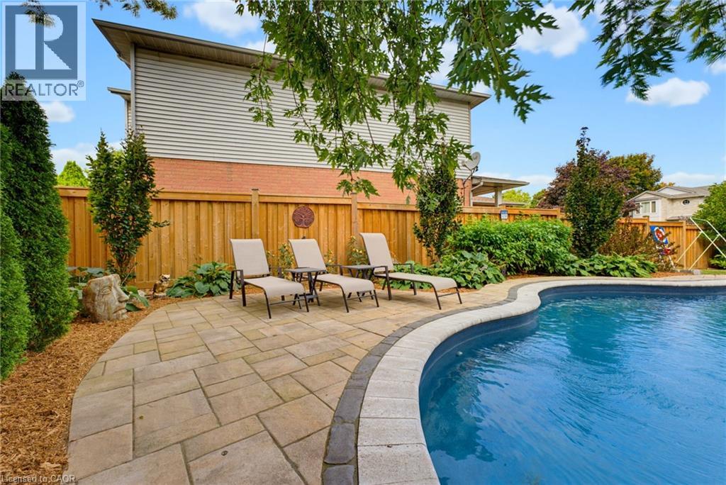 50 Fusilier Drive, Hamilton, Ontario  L9B 2E1 - Photo 41 - 40867141