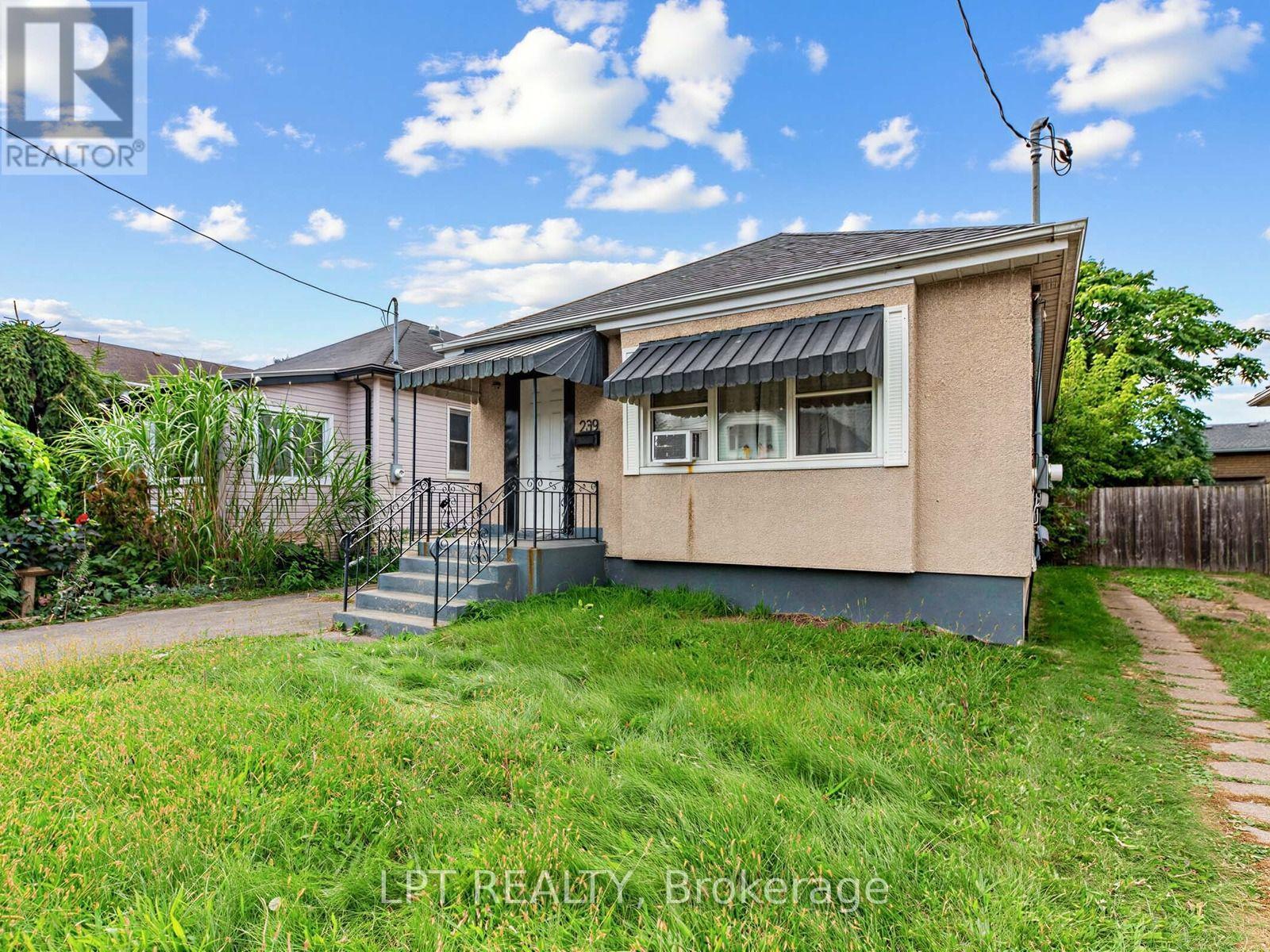 239 Vine Street, St. Catharines, Ontario  L2M 4S9 - Photo 2 - X13717758