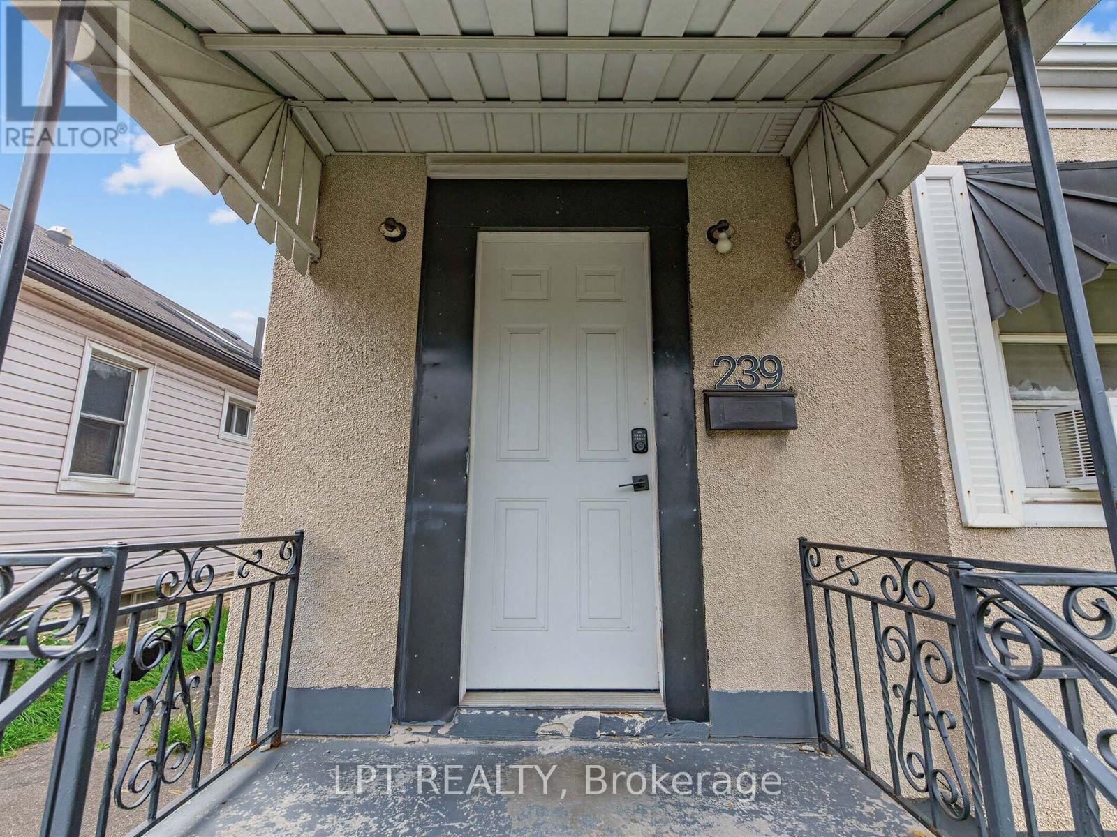 239 Vine Street, St. Catharines, Ontario  L2M 4S9 - Photo 4 - X13717758