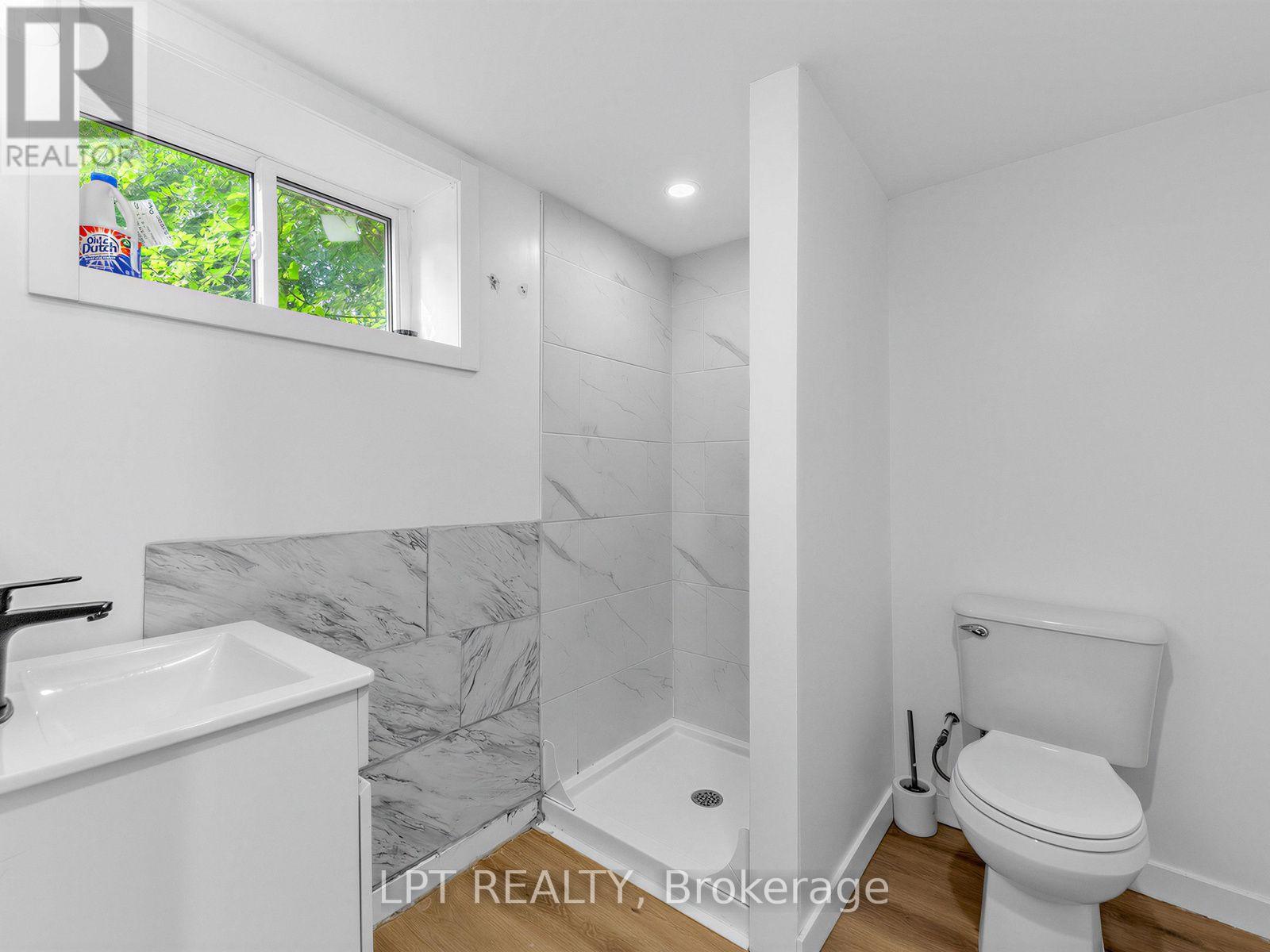 239 Vine Street, St. Catharines, Ontario  L2M 4S9 - Photo 8 - X13717758