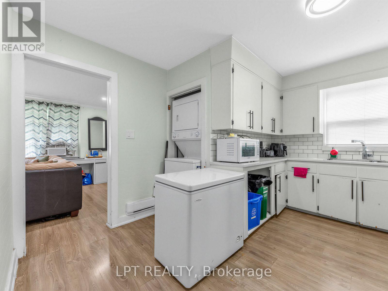 239 Vine Street, St. Catharines, Ontario  L2M 4S9 - Photo 17 - X13717758