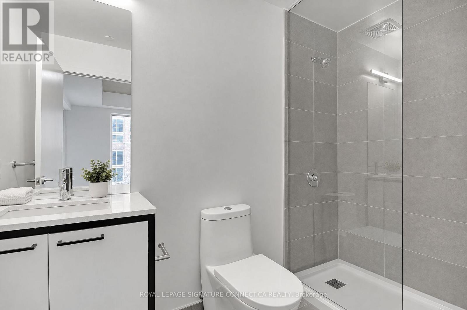 410 - 1808 St Clair Avenue, Toronto, Ontario  M6N 0C1 - Photo 13 - W13839240