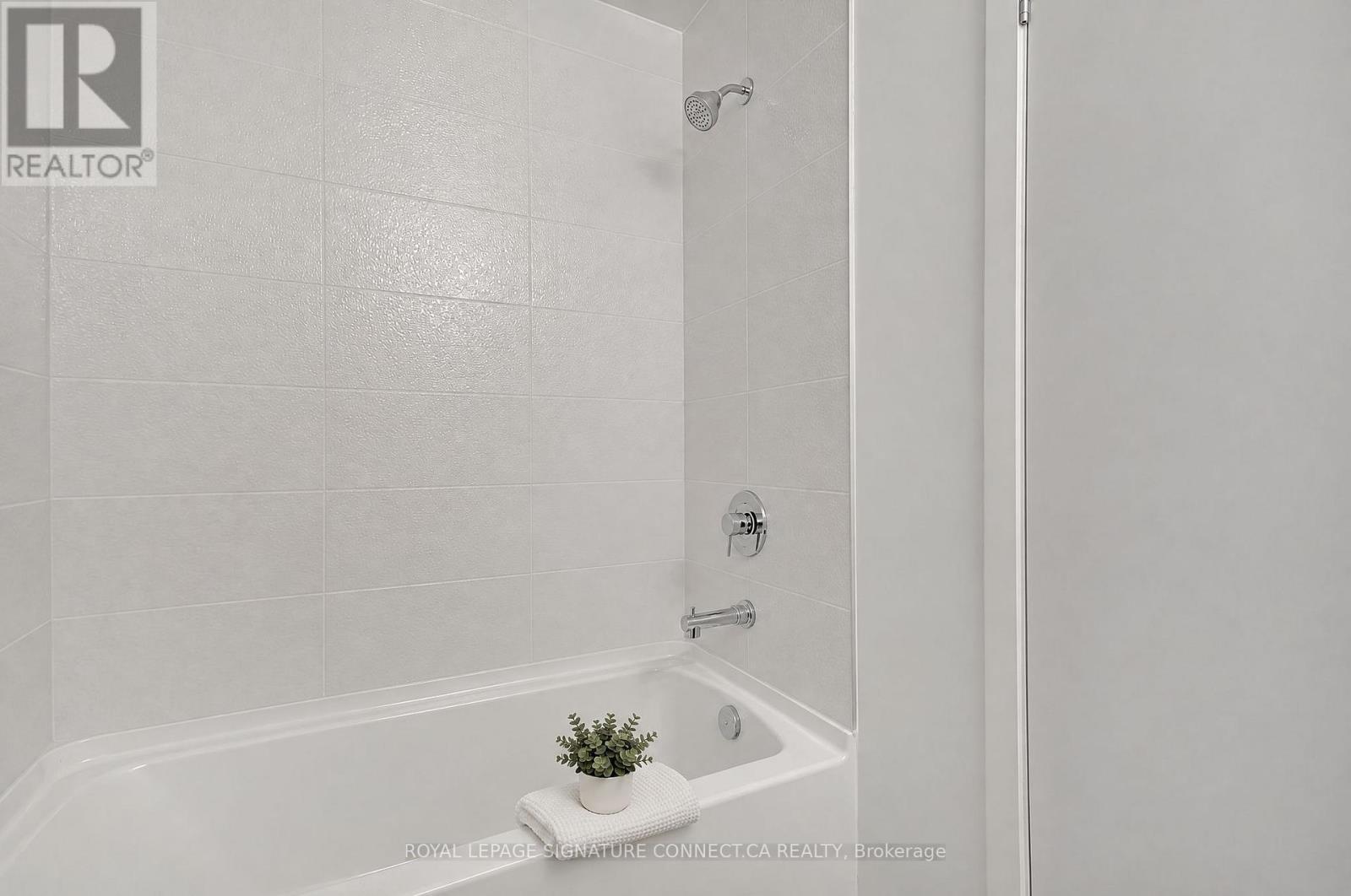 410 - 1808 St Clair Avenue, Toronto, Ontario  M6N 0C1 - Photo 14 - W13839240