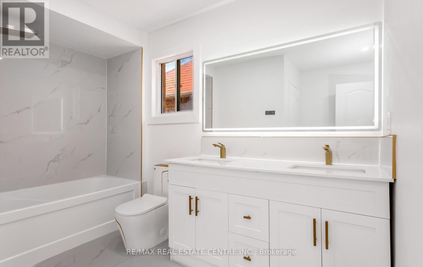 Upper - 2874 Gardenview Crescent, Mississauga, Ontario  L5M 5T4 - Photo 35 - W13839268