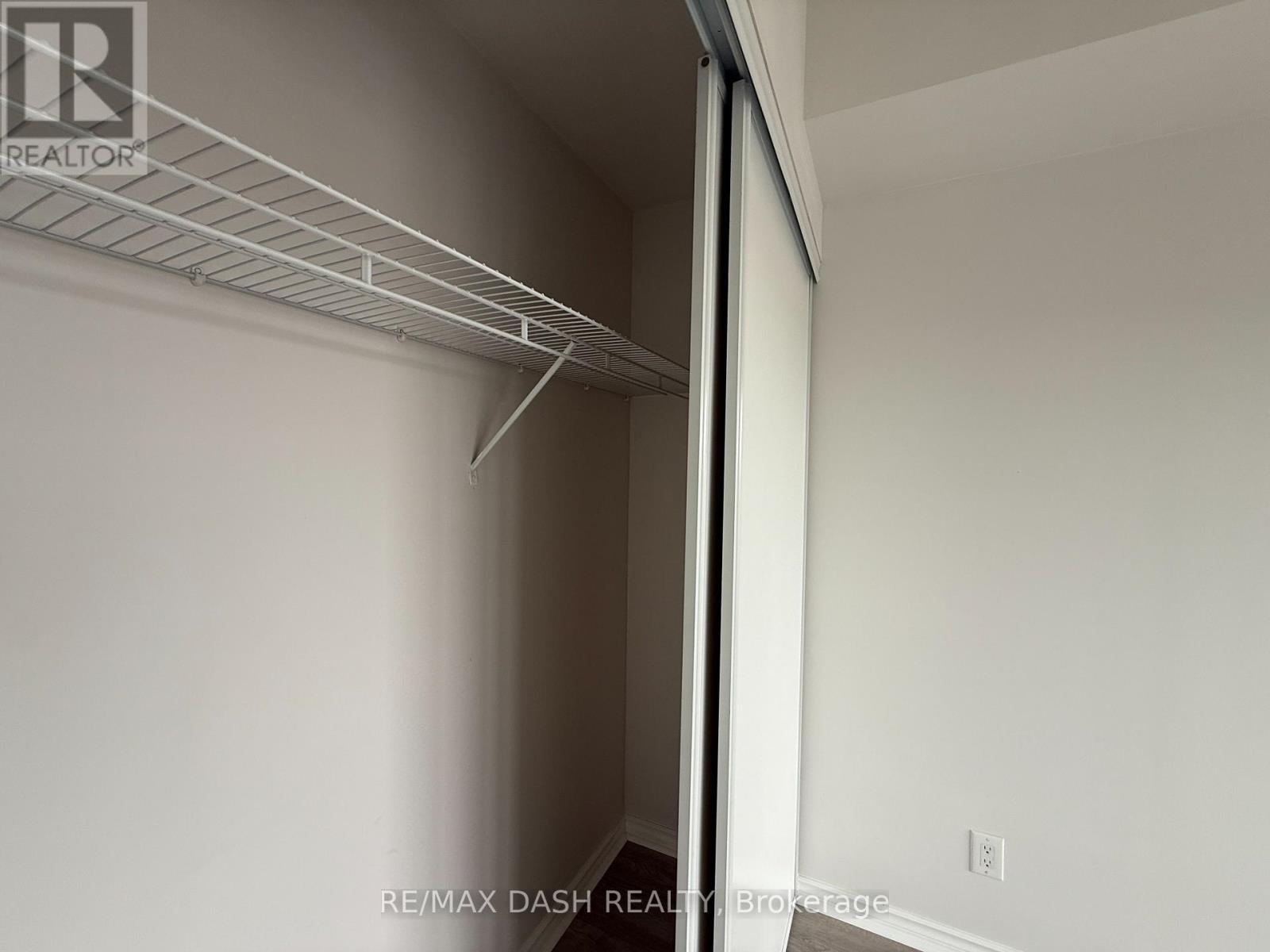 909 - 105 The Queensway Avenue, Toronto, Ontario  M6S 5B5 - Photo 14 - W13839294