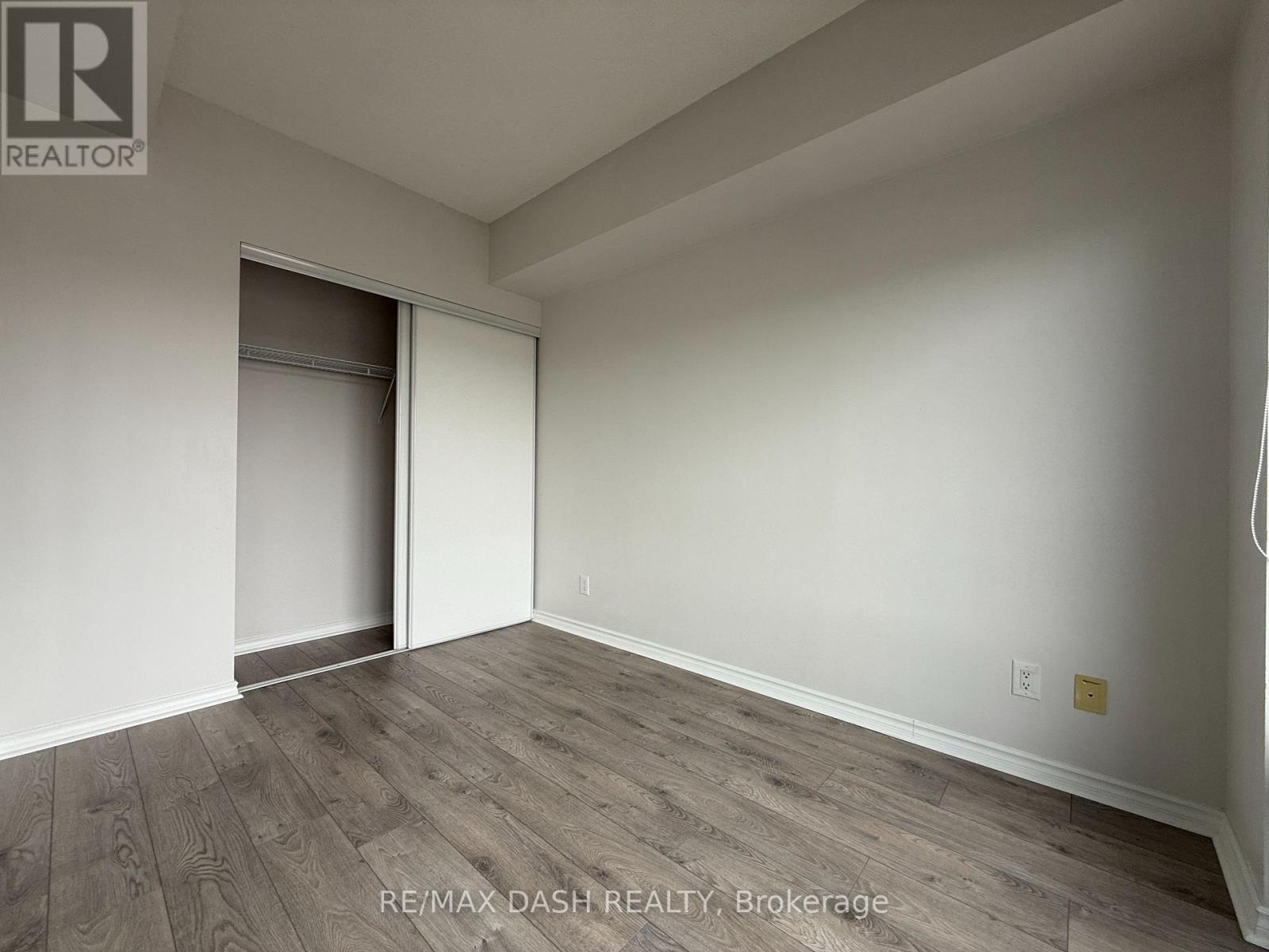 909 - 105 The Queensway Avenue, Toronto, Ontario  M6S 5B5 - Photo 16 - W13839294