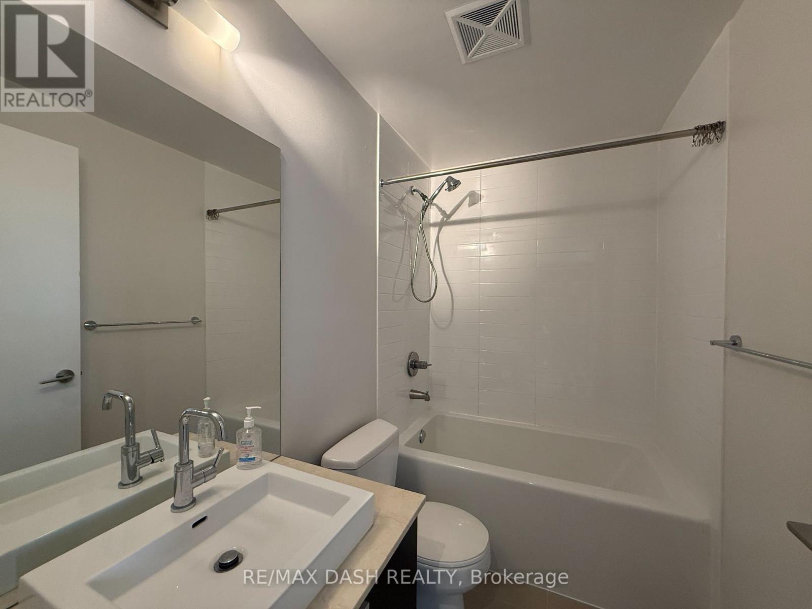 909 - 105 The Queensway Avenue, Toronto, Ontario  M6S 5B5 - Photo 22 - W13839294