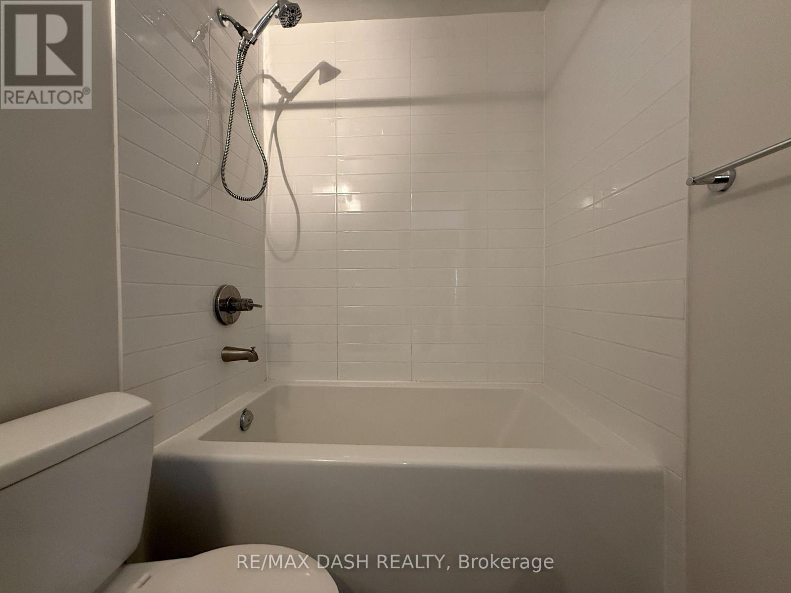 909 - 105 The Queensway Avenue, Toronto, Ontario  M6S 5B5 - Photo 23 - W13839294