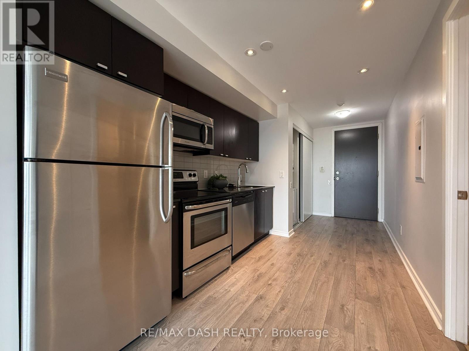 909 - 105 The Queensway Avenue, Toronto, Ontario  M6S 5B5 - Photo 26 - W13839294