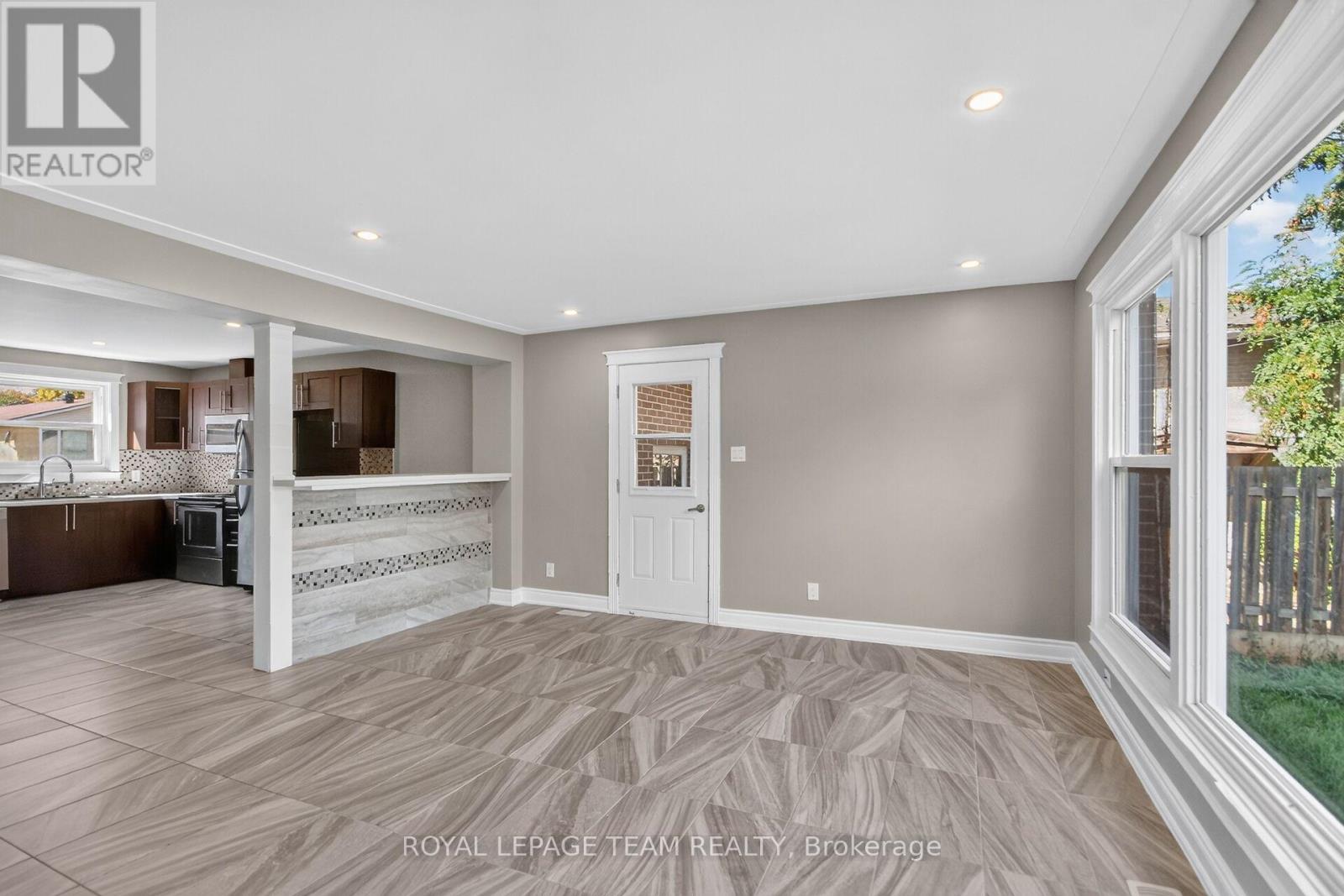 97 Doane Street, Ottawa, Ontario  K2B 6G7 - Photo 17 - X13837380