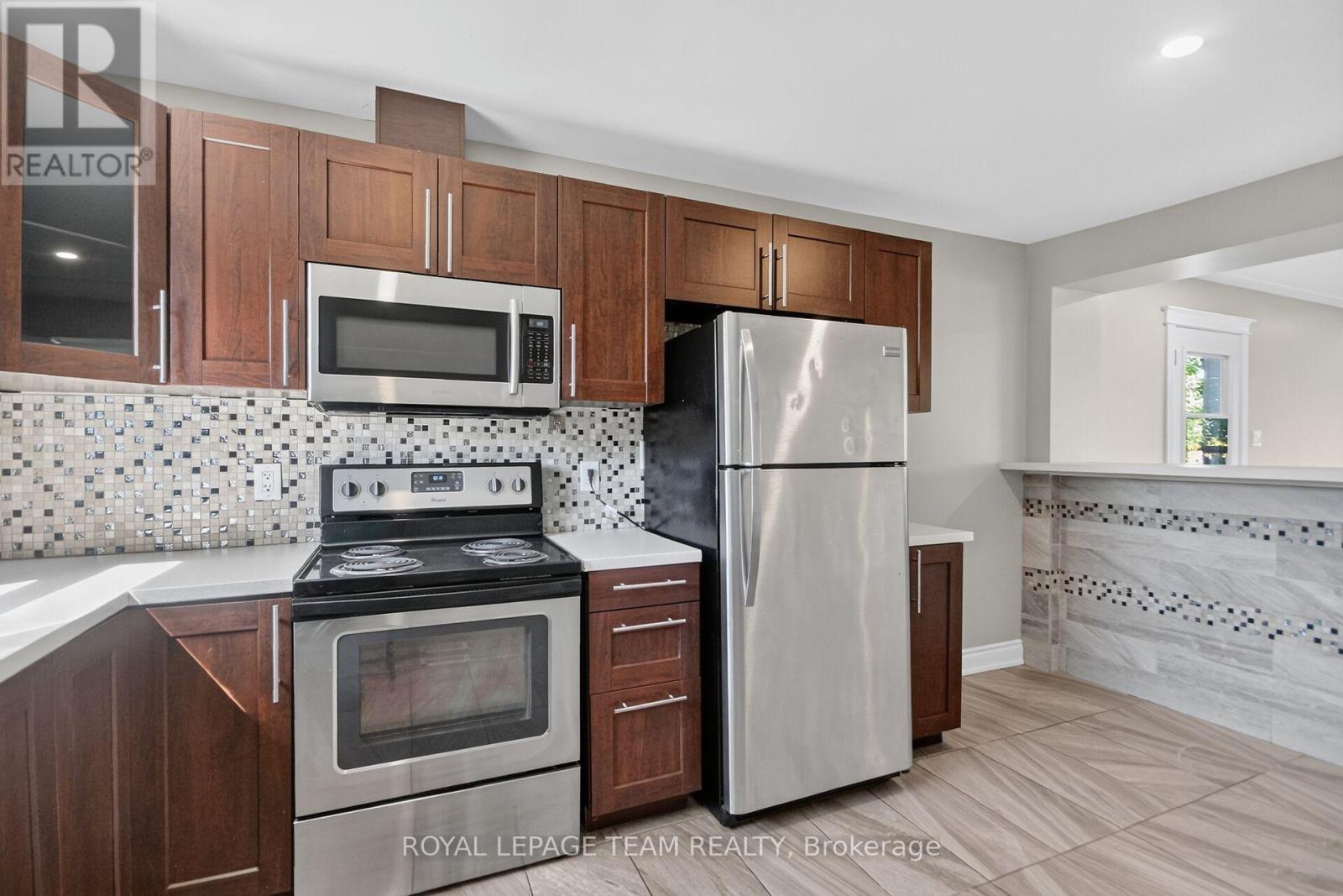 97 Doane Street, Ottawa, Ontario  K2B 6G7 - Photo 9 - X13837380