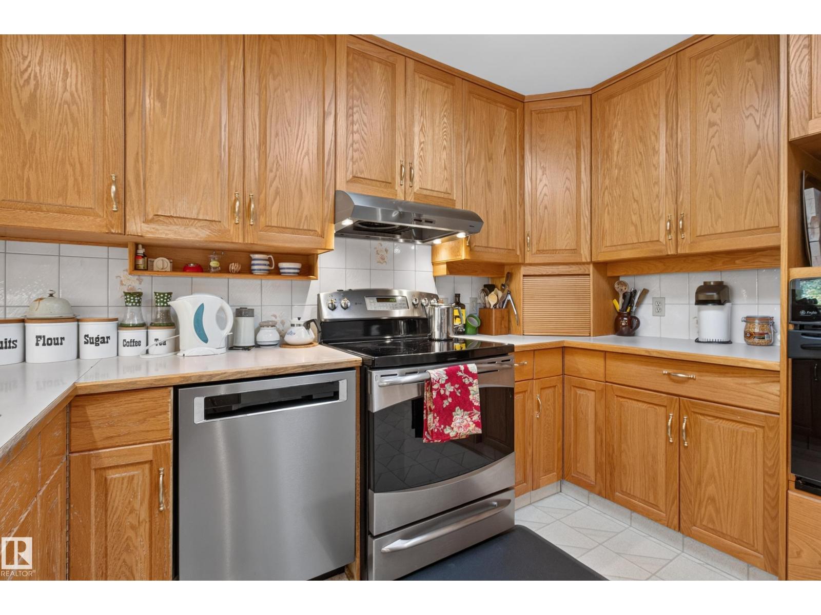 12304 Grand View Dr Nw, Edmonton, Alberta  T6H 4K4 - Photo 23 - E4510257