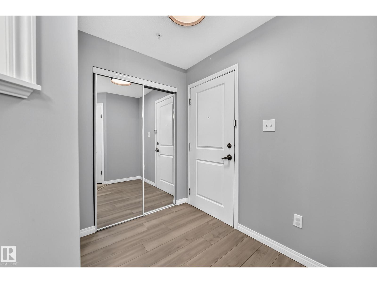 #112 11325 83 ST NW