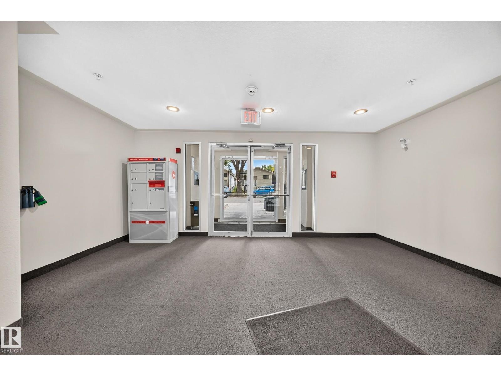#112 11325 83 ST NW